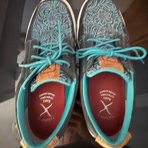 Twisted X Women's Embossed Turquoise and Tan Sneakers